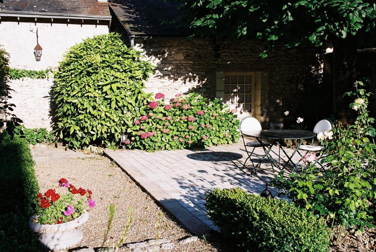 Bed and Breakfast Le Pavillon De Vallet Athée-sur-Cher Zewnętrze zdjęcie
